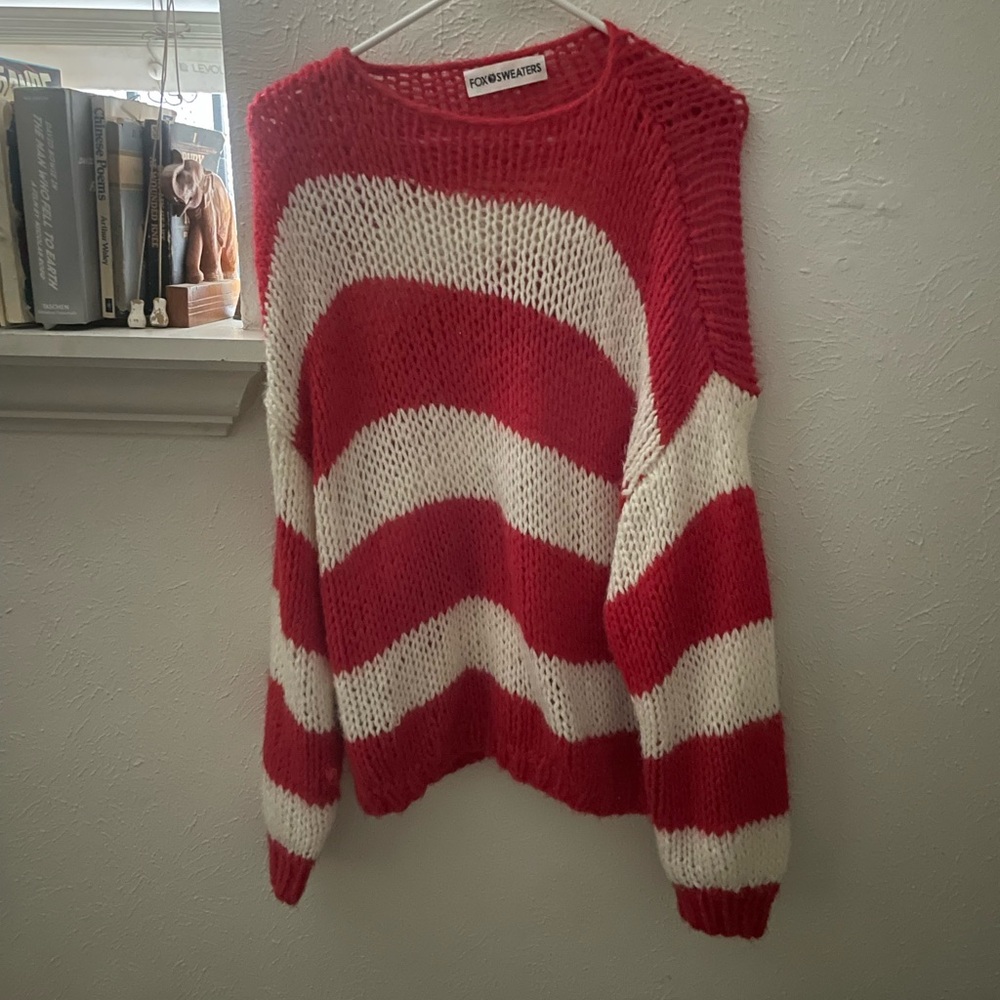 Fox Red and White Crew Neck Sweater with Bold Stripes